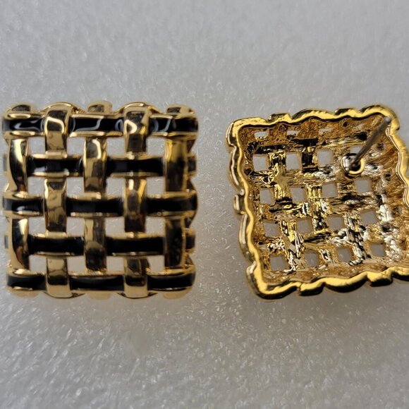 Braided Black and Gold Square Earrings - Picture 5 of 7